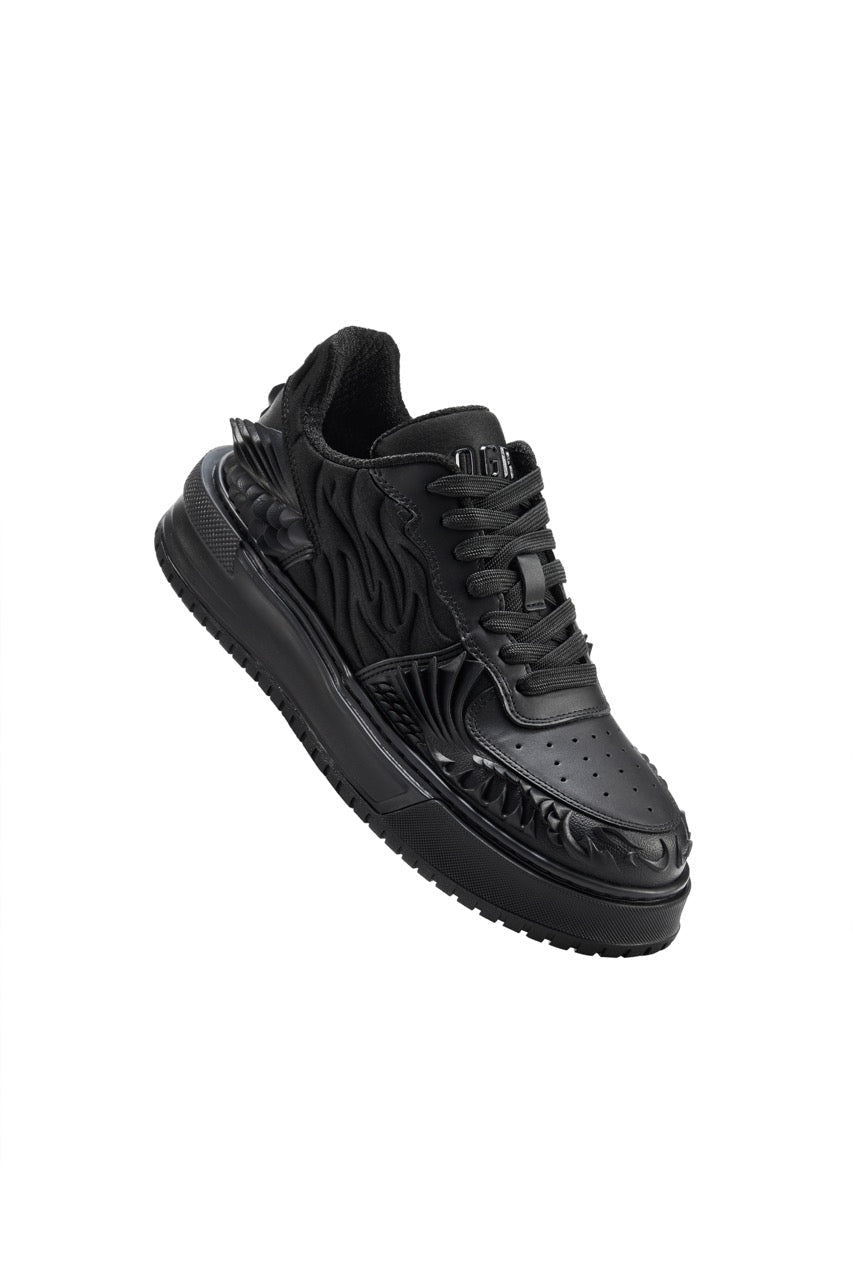 Dragon Stride Black