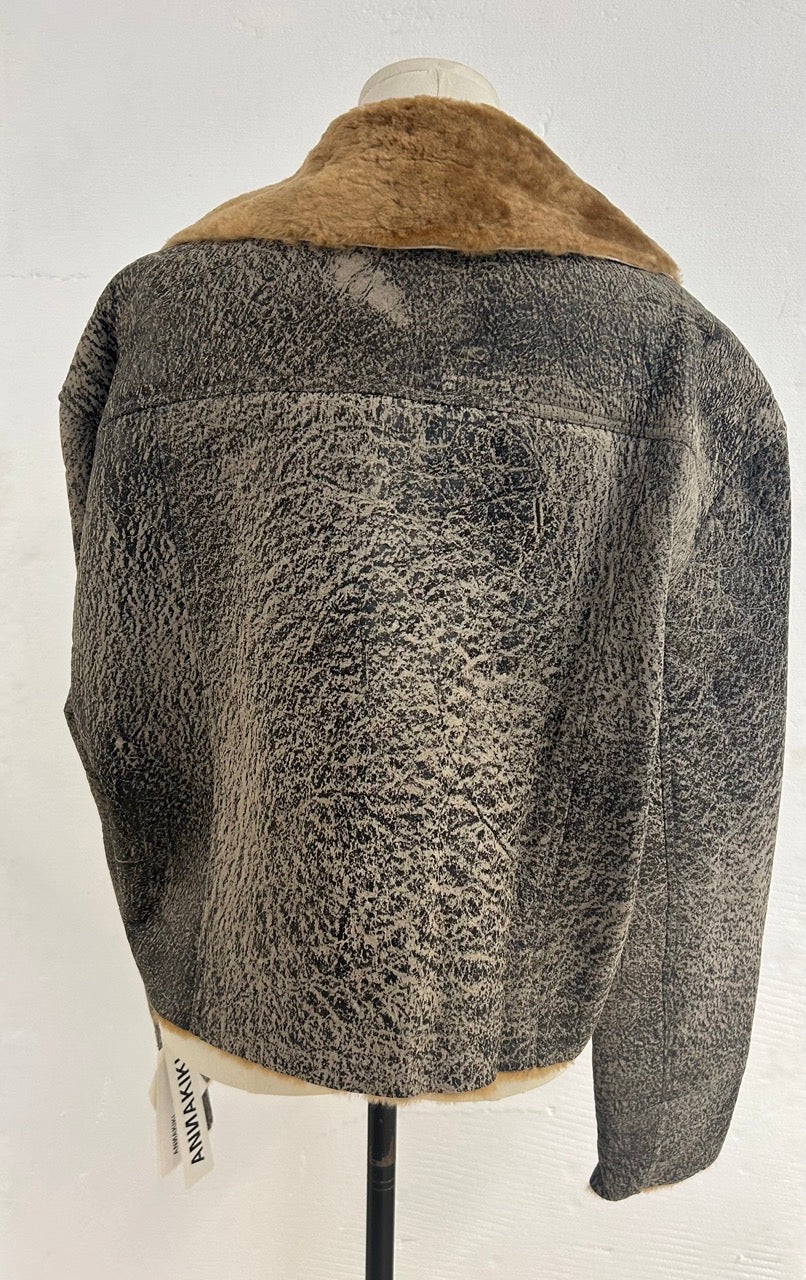 Crackle coat
