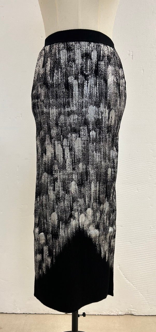 Brushed Silver knit half skirt