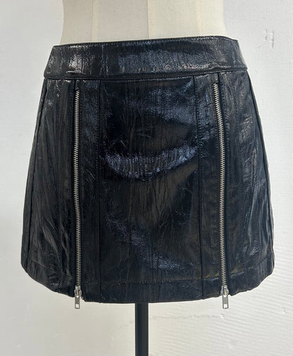 Zipper skirt